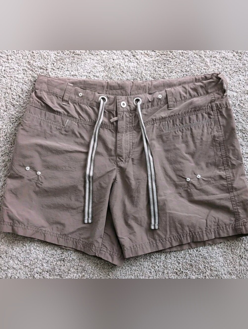 Columbia Women’s Taupe Drawstring Utility Shorts